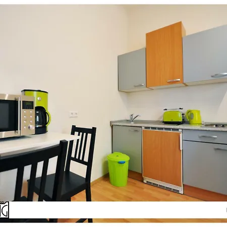 Aco Living - A Cheap Overnight Klagenfurt am Wörthersee Exterior foto